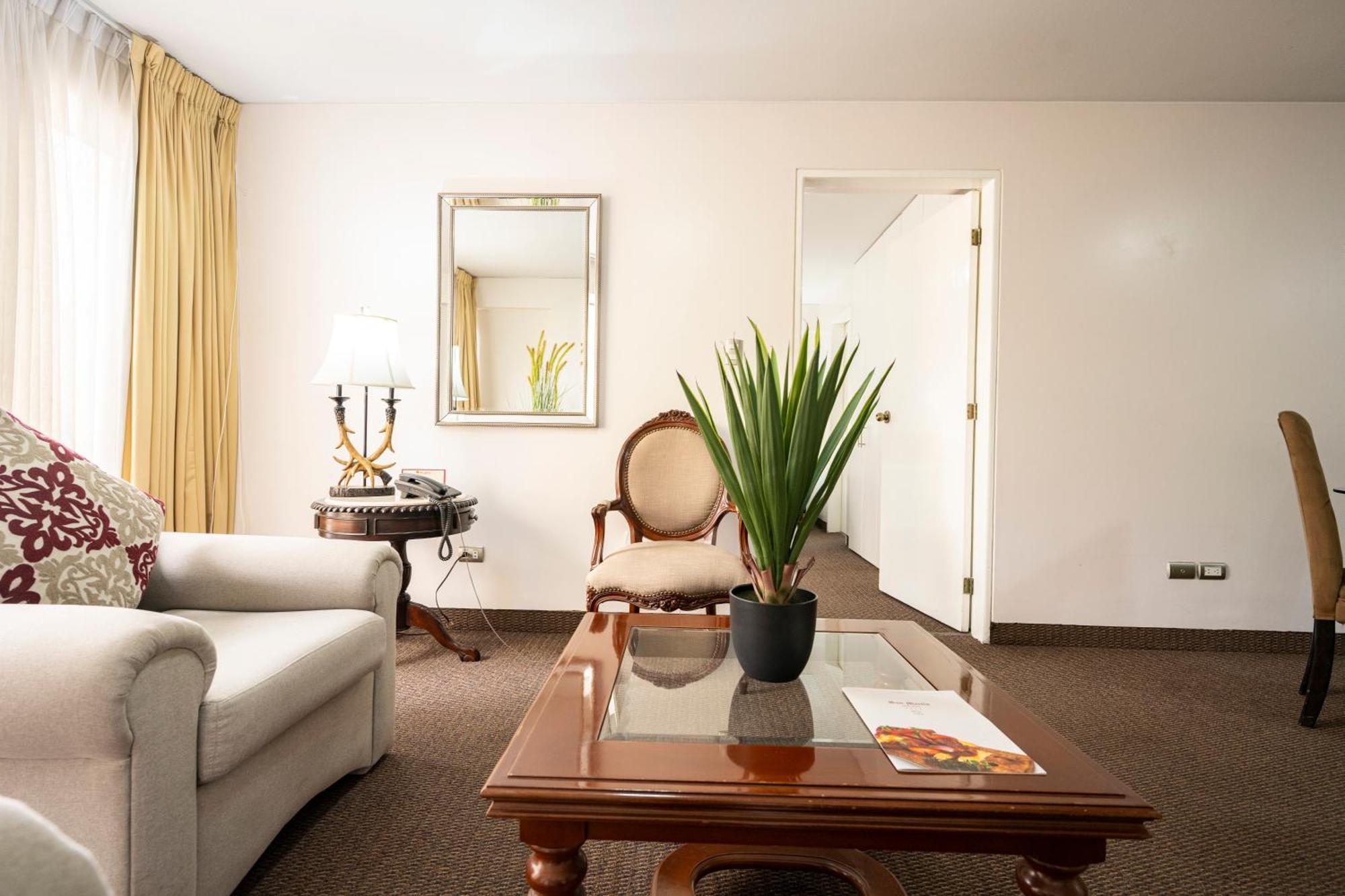 Apart Hotel San Martin Ліма Екстер'єр фото